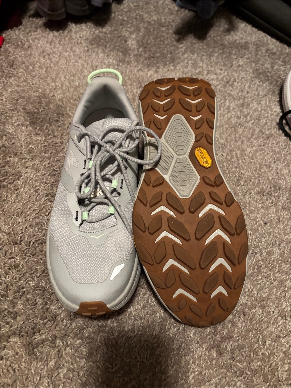 Hoka Women’s Light Gray Athletic Running Shoes with Subtle Lime Accents - Picture 3 of 8
